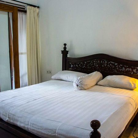 Putu Guest House Canggu  Exterior photo