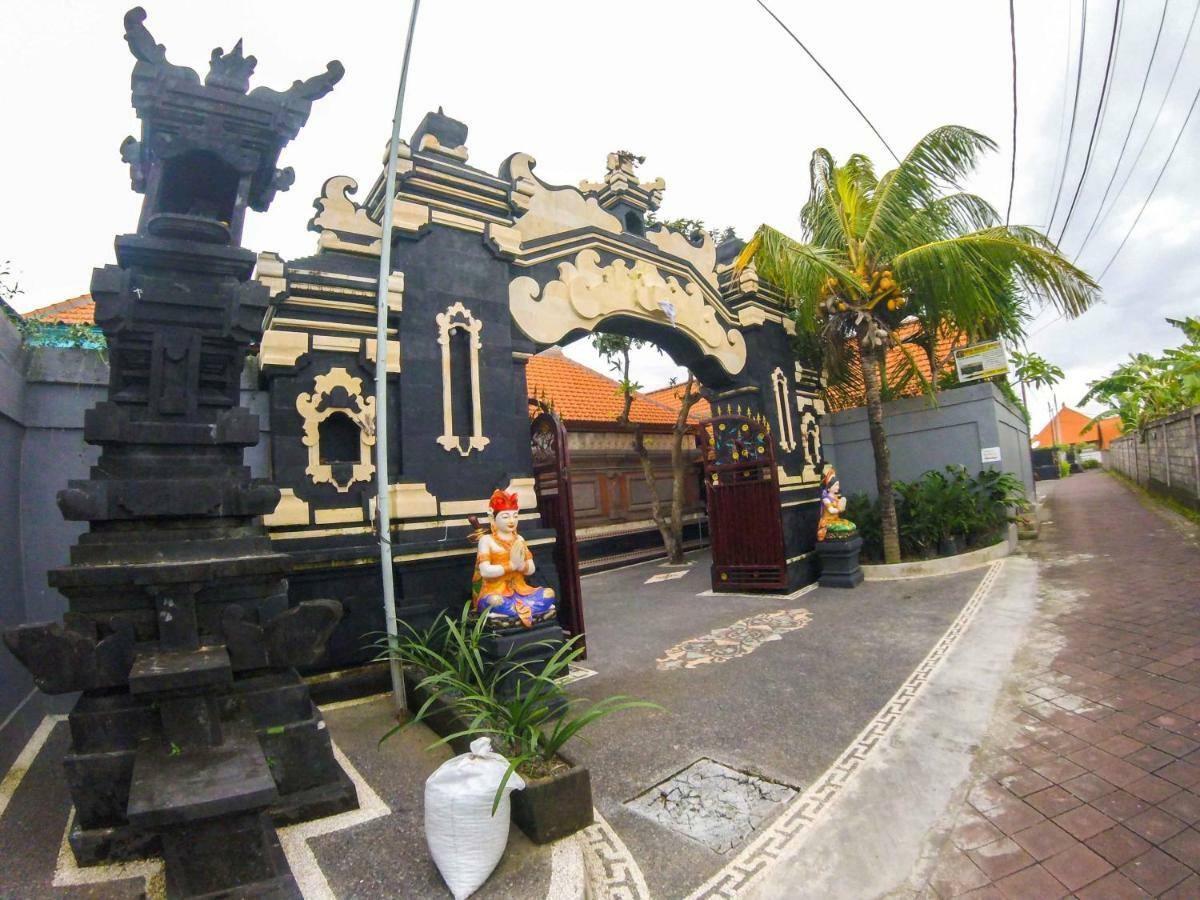 Putu Guest House Canggu  Exterior photo