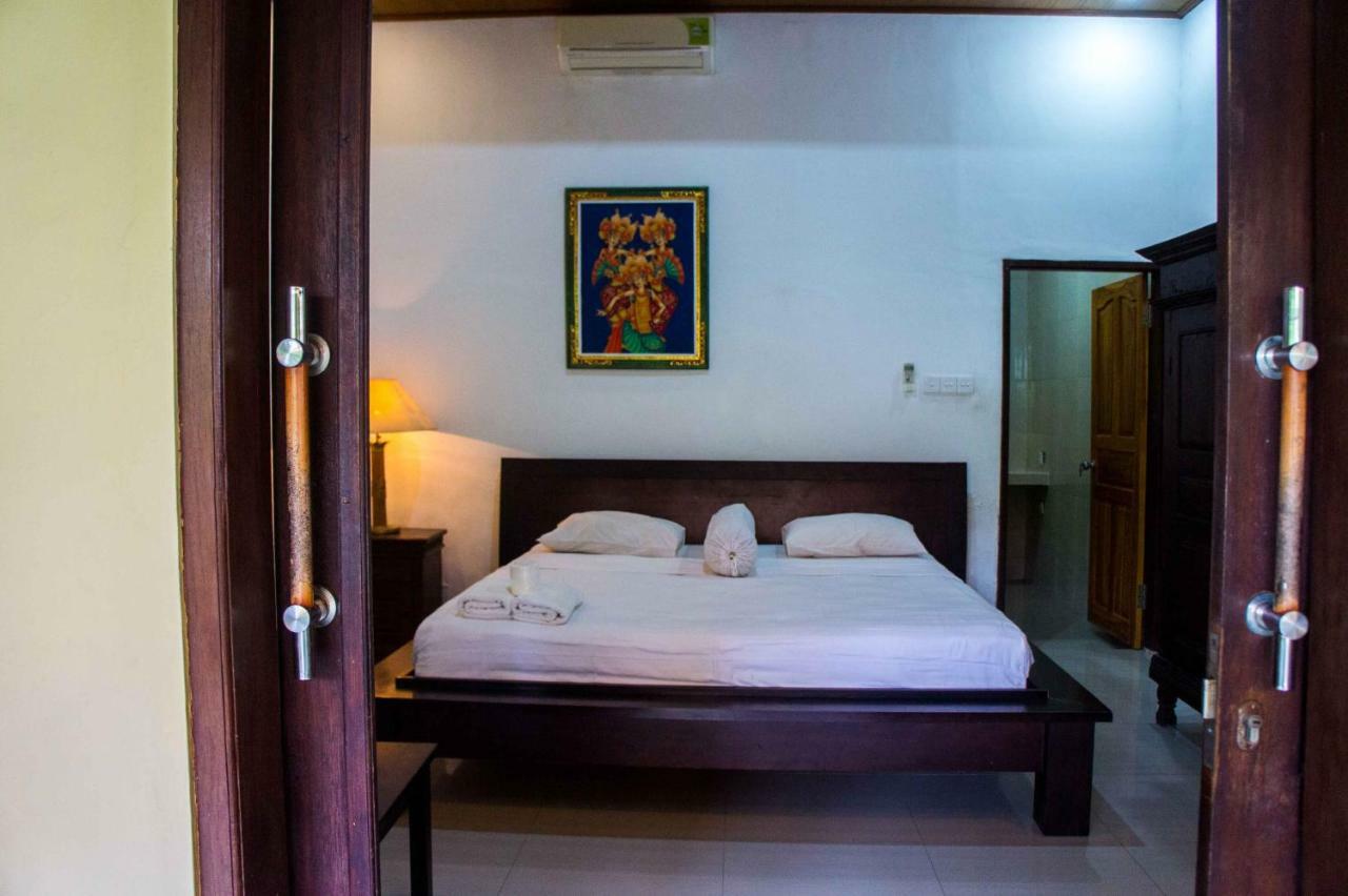 Putu Guest House Canggu  Exterior photo